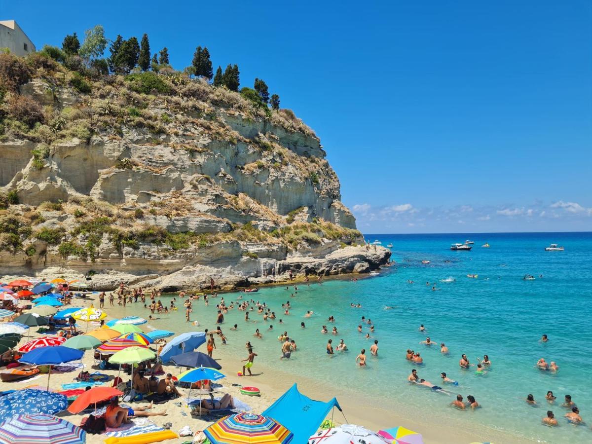 Appartamenti Minuma Tropea Eksteriør billede